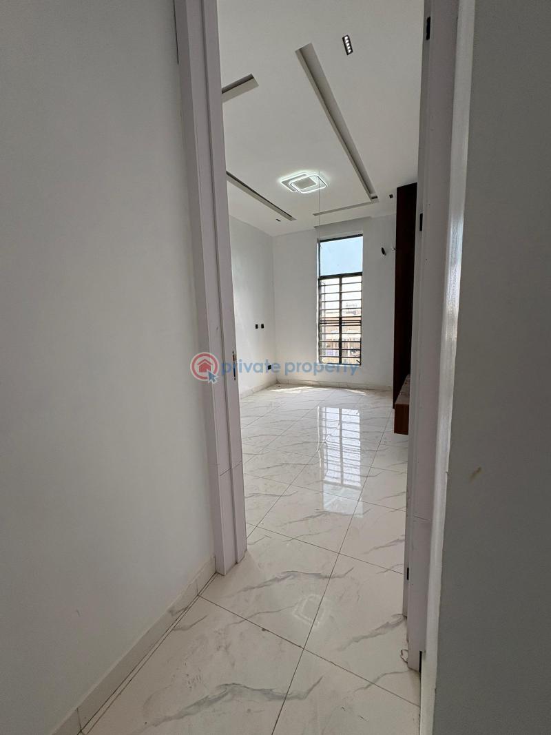 4 bedroom Detached Duplex For Sale Orchid Road Lekki Lekki Expressway Lagos - 9