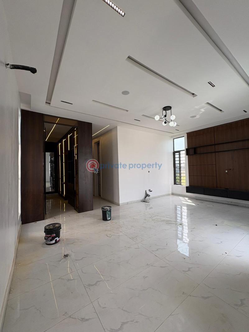 4 bedroom Detached Duplex For Sale Orchid Road Lekki Lekki Expressway Lagos - 17