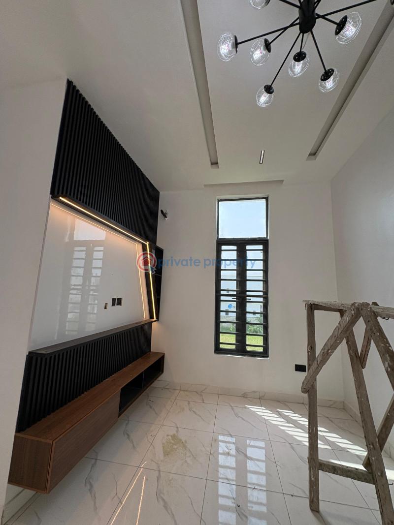4 bedroom Detached Duplex For Sale Orchid Road Lekki Lekki Expressway Lagos - 12