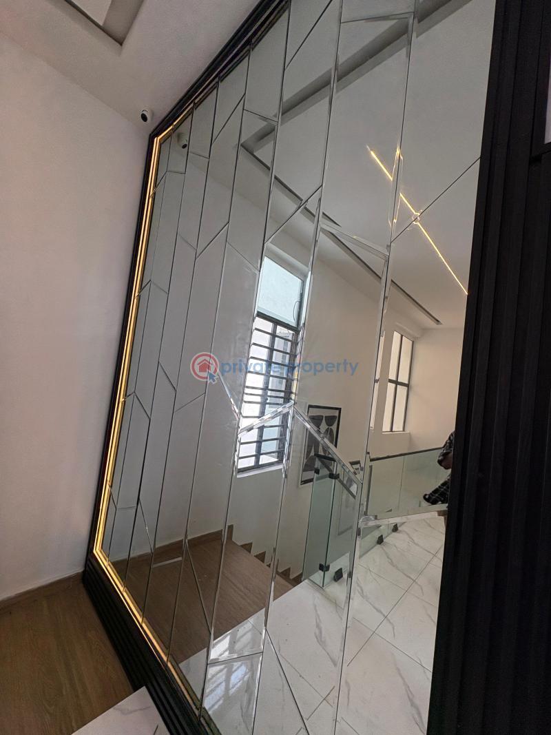 4 bedroom Detached Duplex For Sale Orchid Road Lekki Lekki Expressway Lagos - 7