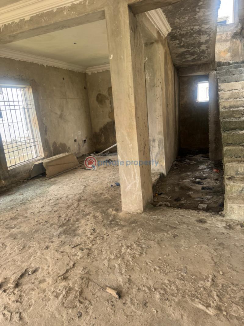 4 bedroom Detached Duplex For Sale Pearl Nuga Court Estate, Off Monastery Road Monastery Road Sangotedo Lagos - 3