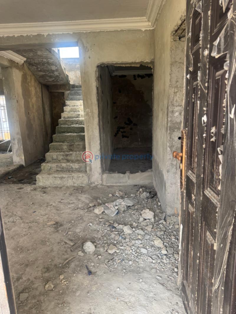 4 bedroom Detached Duplex For Sale Pearl Nuga Court Estate, Off Monastery Road Monastery Road Sangotedo Lagos - 2