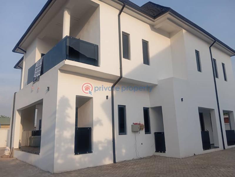 4 bedroom House For Sale Dutse Apo Apo Abuja Phase 2  - 1