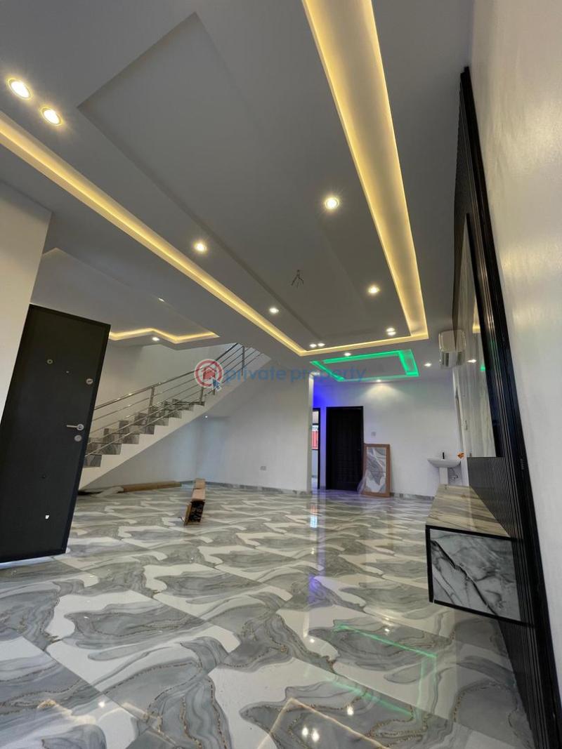 4 bedroom Detached Duplex For Sale Alimosho Lagos - 3