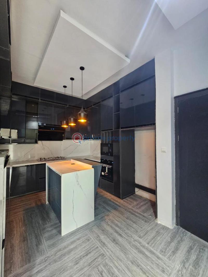 4 bedroom Detached Duplex For Sale Magodo Gra Phrase 2 Magodo GRA Phase 2 Kosofe/Ikosi Lagos - 9