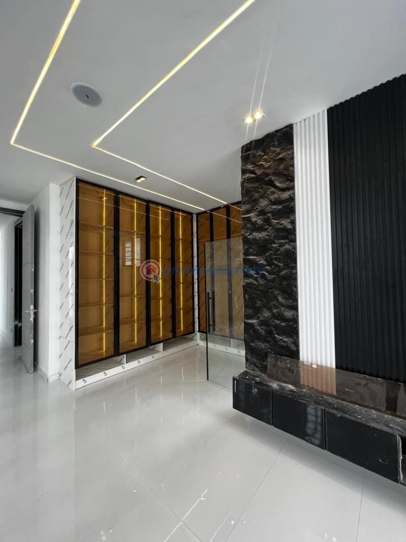 4 bedroom Duplex For Sale Ikota Gra Ikota Lekki Lagos - 2