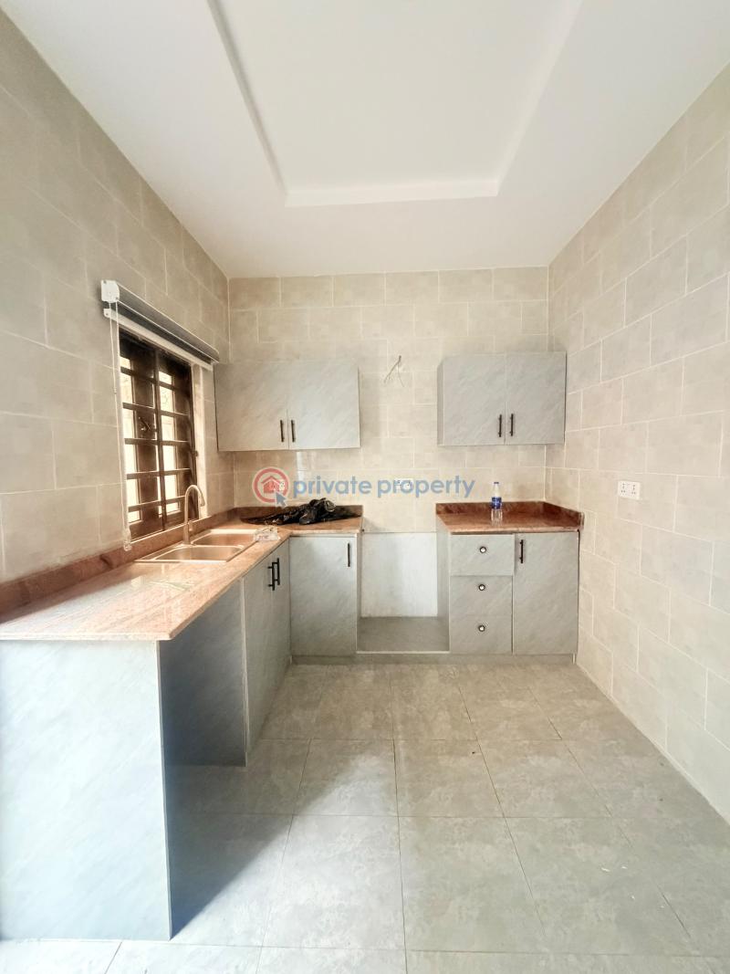 4 bedroom Detached Duplex For Sale Olowora Magodo Phaze 2 Omole Phase 2 Ojodu Lagos - 9