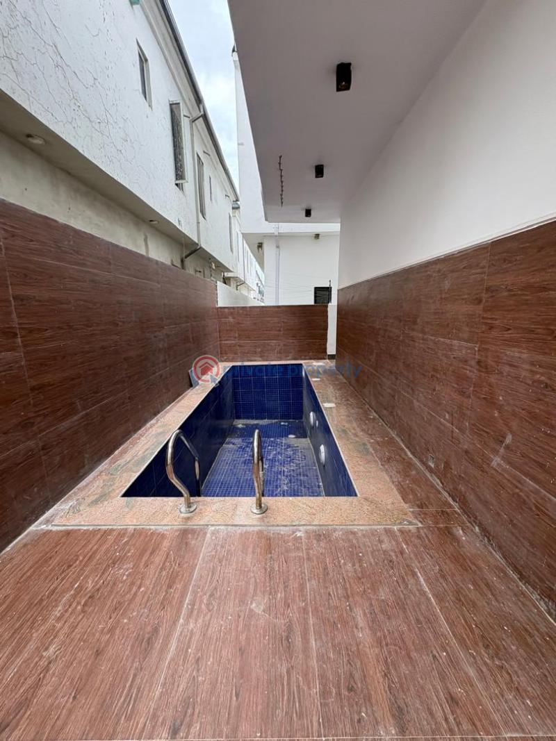 4 bedroom Detached Duplex For Sale Chevron Drive Lekki Lagos - 2