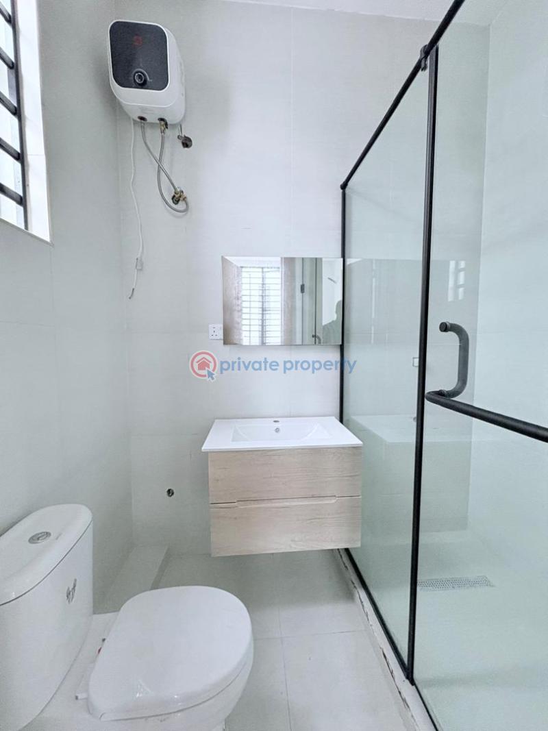 4 bedroom Detached Duplex For Sale Chevron Drive Lekki Lagos - 10