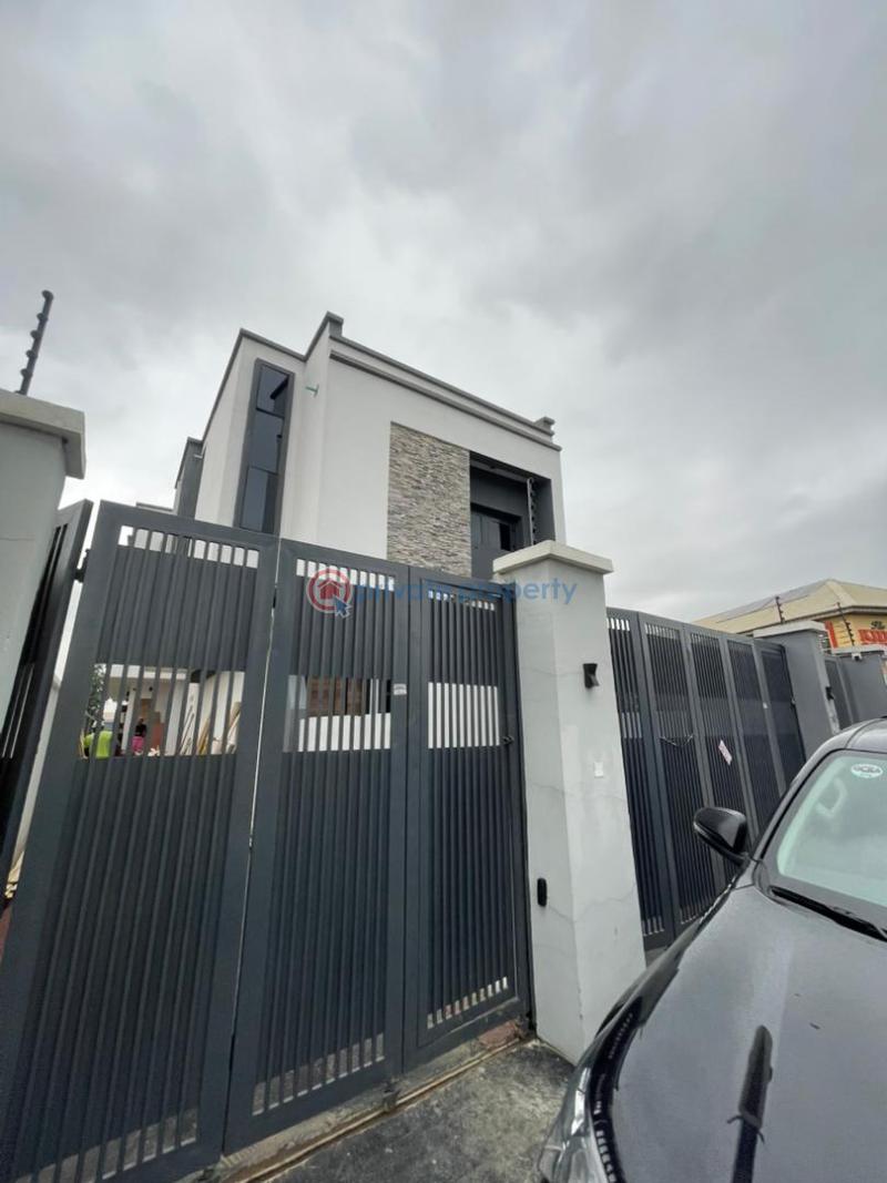 4 bedroom Detached Duplex For Sale Surulere Lagos - 8