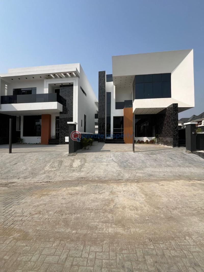 4 bedroom Flat & Apartment For Sale 2nd Toll Gate Chevron Drive Lekki Lagos - 1