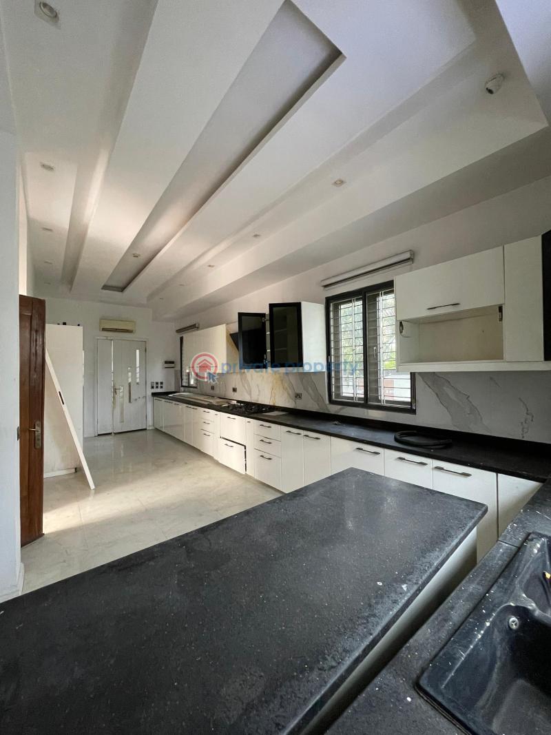 Detached Duplex For Sale Pinnock Beach Estate, Phase1 Lekki Phase 1 Lagos - 3