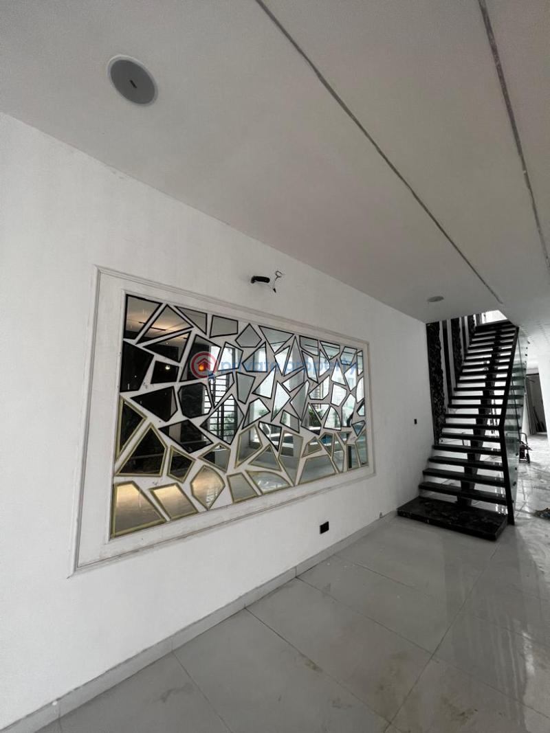 4 bedroom Duplex For Sale Ikota Gra Ikota Lekki Lagos - 8