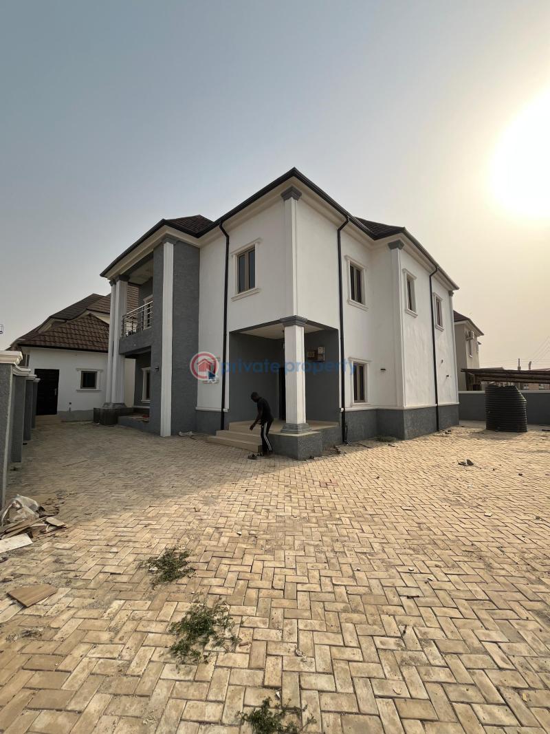4 bedroom Detached Duplex For Sale Lugbe Abuja Phase 4  - 0