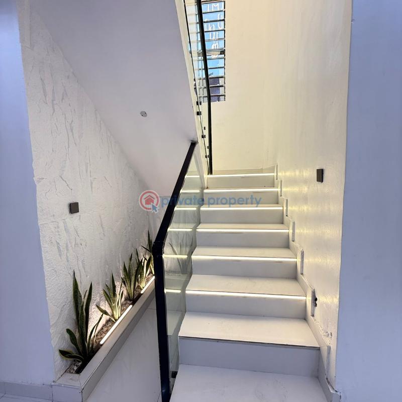 4 bedroom House For Sale Crown Estate, Sangotedo Sangotedo Lagos - 2