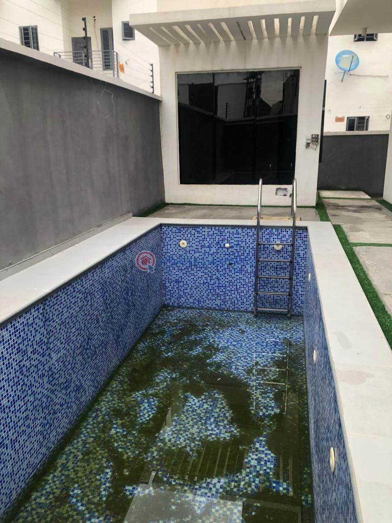 4 bedroom fully detached duplex with 1 bq - 1 4 bedroom Detached Duplex For Sale Chevron Lekki Lagos - 1