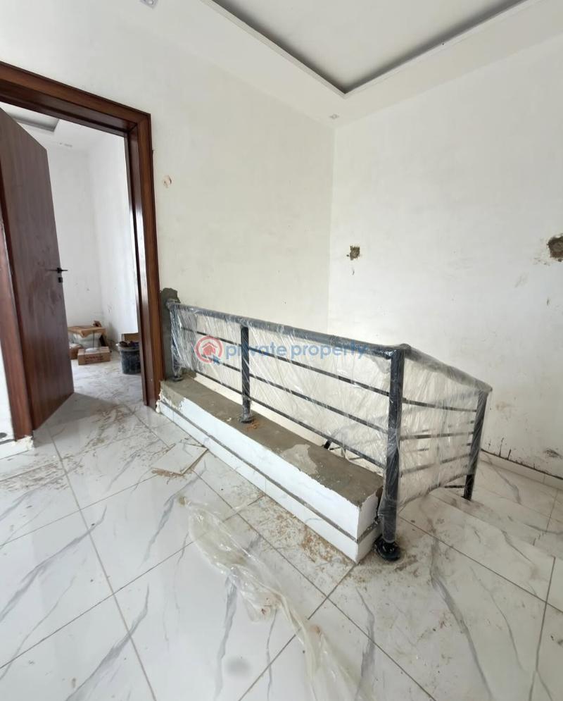 4 bedroom Detached Duplex For Sale Mende Maryland Lagos - 1