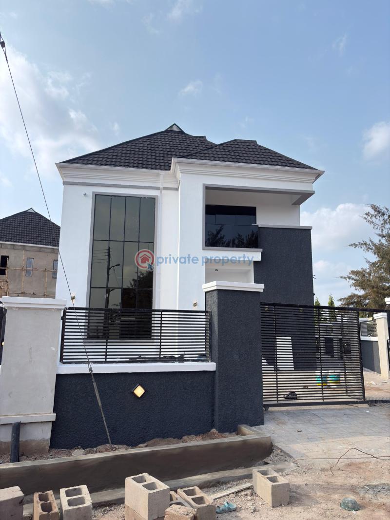 House For Sale Carlton Gate Estate, Beside Kolapo Ishola Gra, Ibadan. Akobo Ibadan Oyo - 1