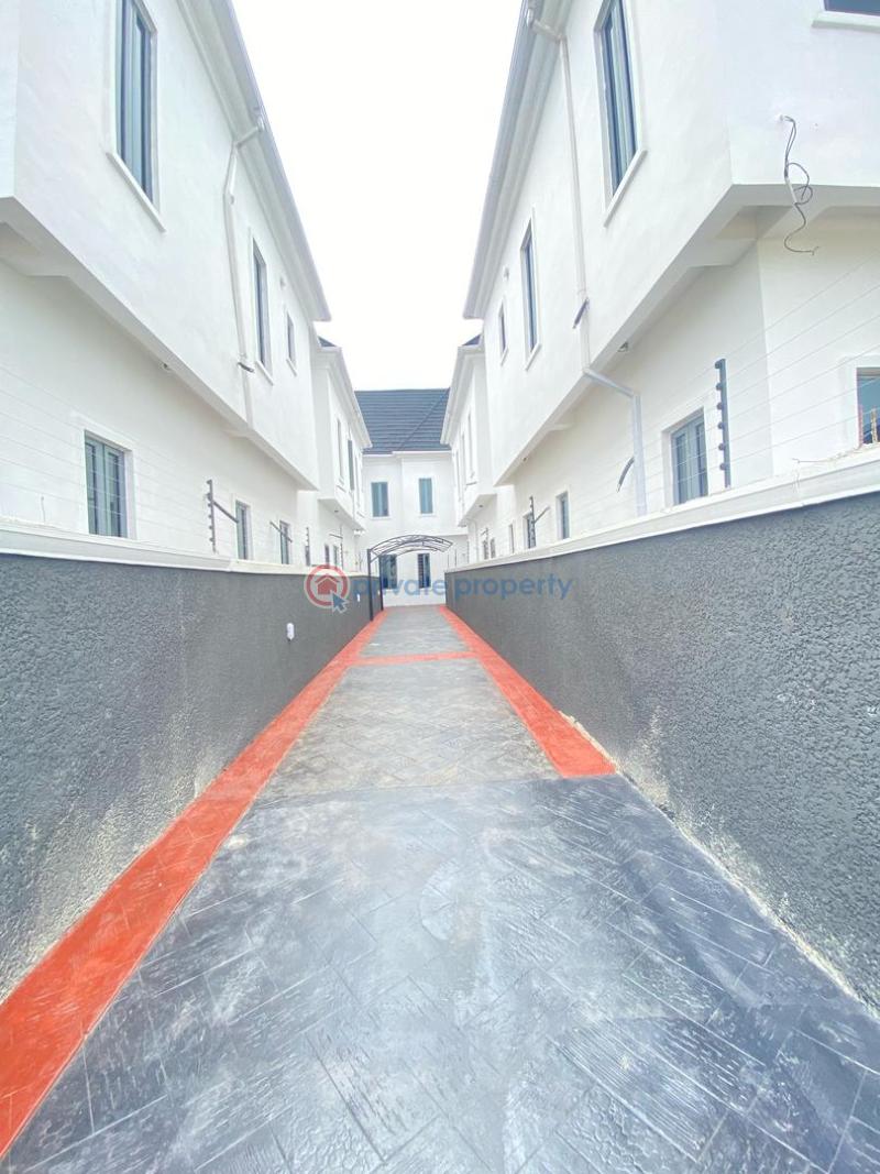 4 bedroom Detached Duplex For Sale Ikota Lekki Lagos - 9