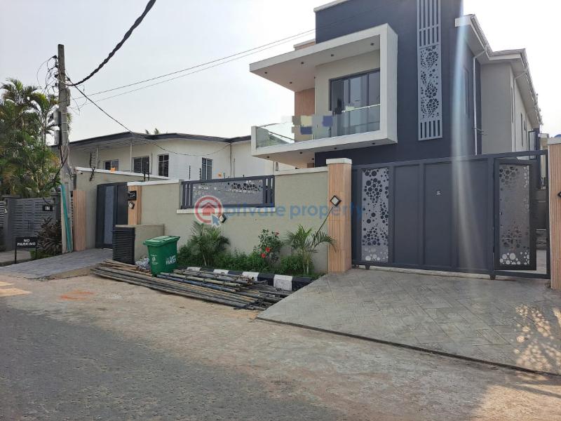4 bedroom Detached Duplex For Sale Shoninare Estate, Maryland Ikeja Lagos - 1