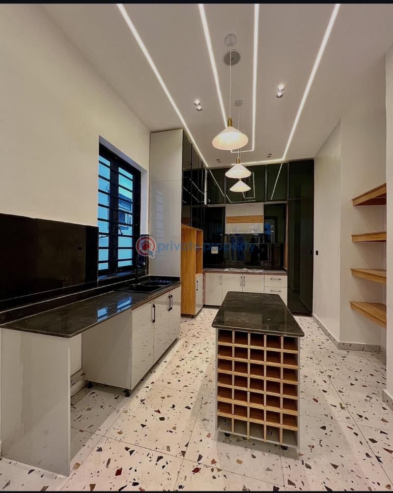 4 bedroom Detached Duplex For Sale Chevron Drive Lekki Lagos - 4