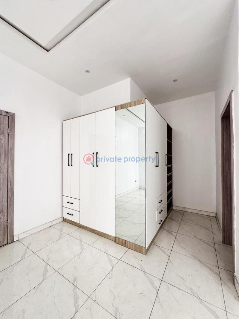 4 bedroom House For Sale Victoria Garden City, Lekki Lagos. Victoria Garden City Lekki Lagos - 6