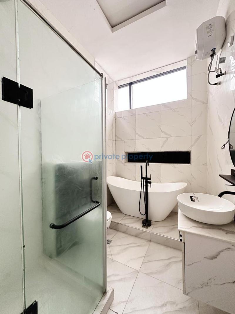 4 bedroom House For Sale Victoria Garden City, Lekki Lagos. Victoria Garden City Lekki Lagos - 13