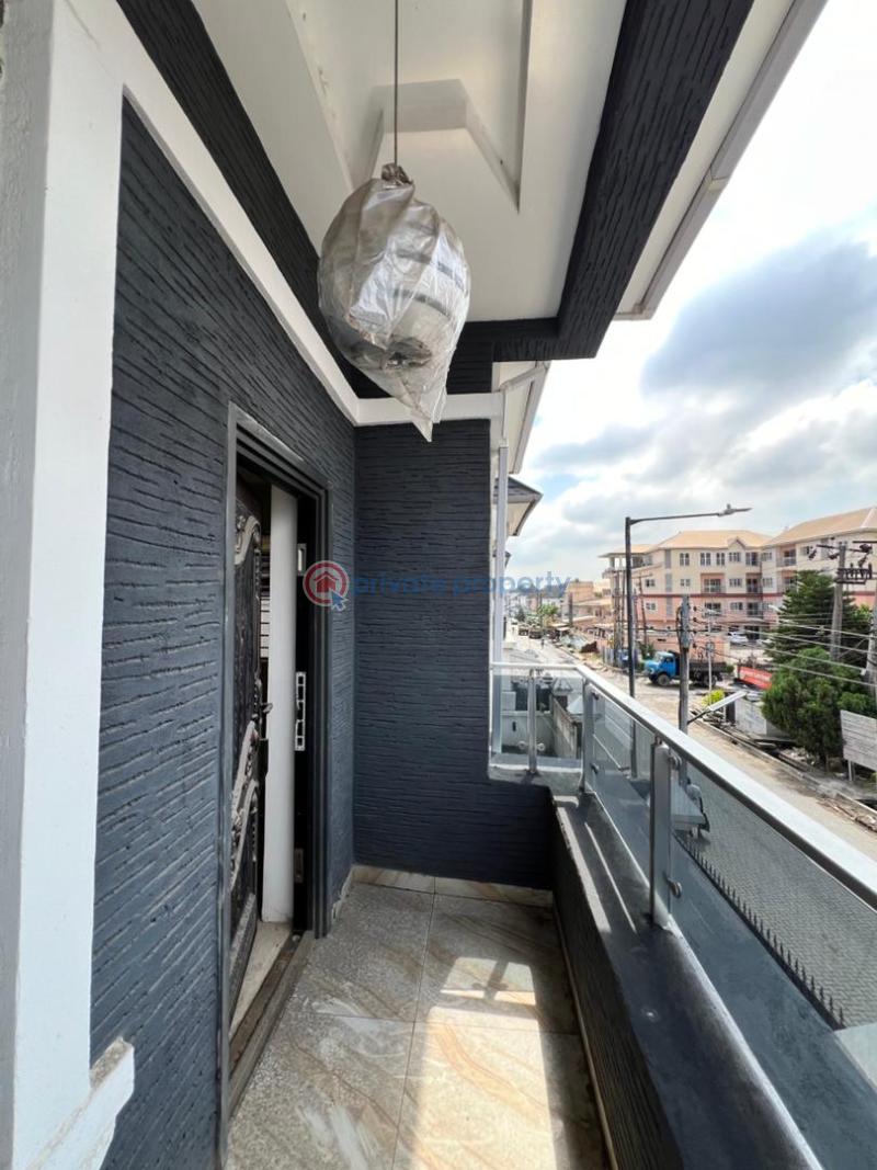 4 bedroom Detached Duplex For Sale Osapa Lekki Lagos - 2