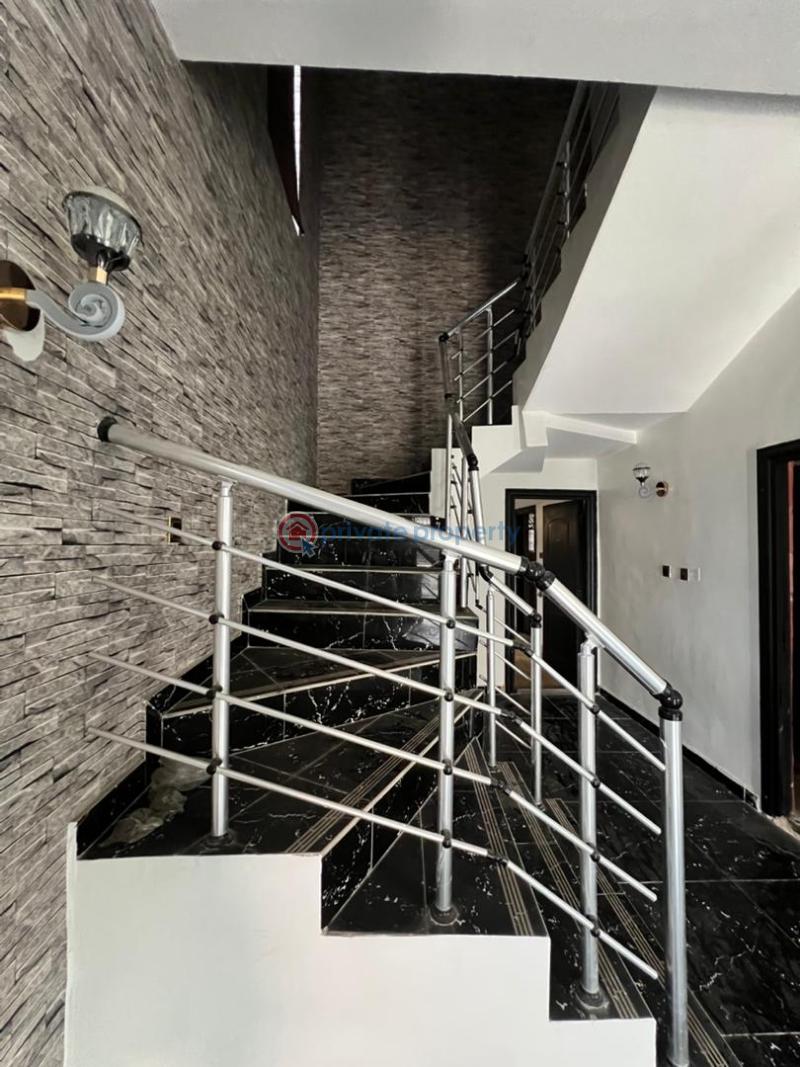 4 bedroom Detached Duplex For Sale Osapa Lekki Lagos - 3