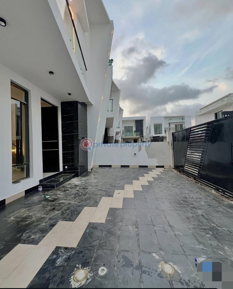 4 bedroom Detached Duplex For Sale Chevron Drive Lekki Lagos - 0