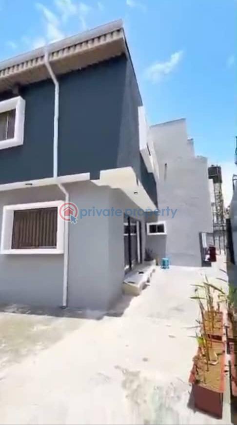 4 bedroom Detached Duplex For Sale Maryland Lagos - 6