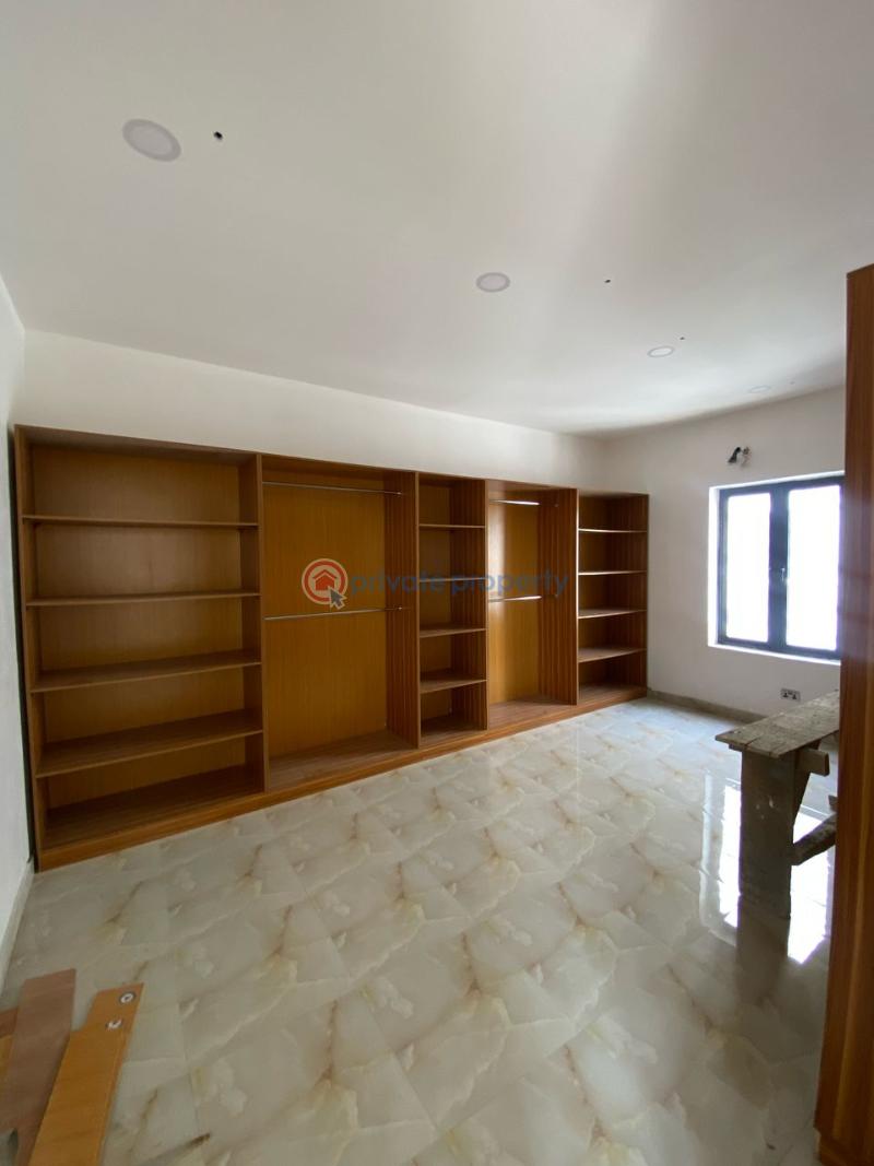 4 bedroom House For Sale Lekki Phase 1 Lagos - 4