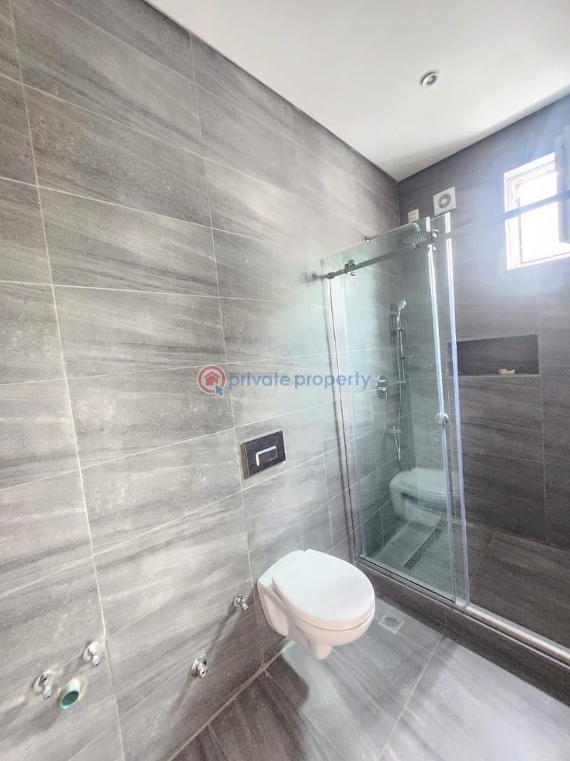 4 bedroom Detached Duplex For Rent Pinnock Beach Estate, Osapa Osapa Lekki Lagos - 3