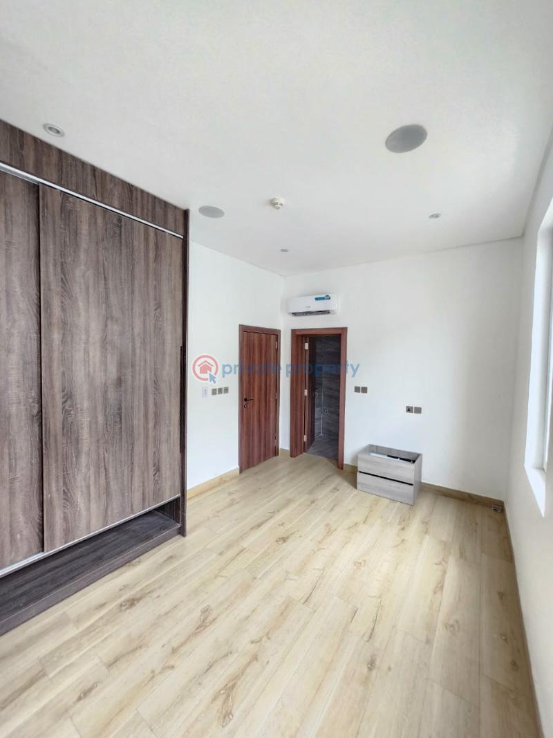 4 bedroom Detached Duplex For Rent Pinnock Beach Estate, Osapa Osapa Lekki Lagos - 23