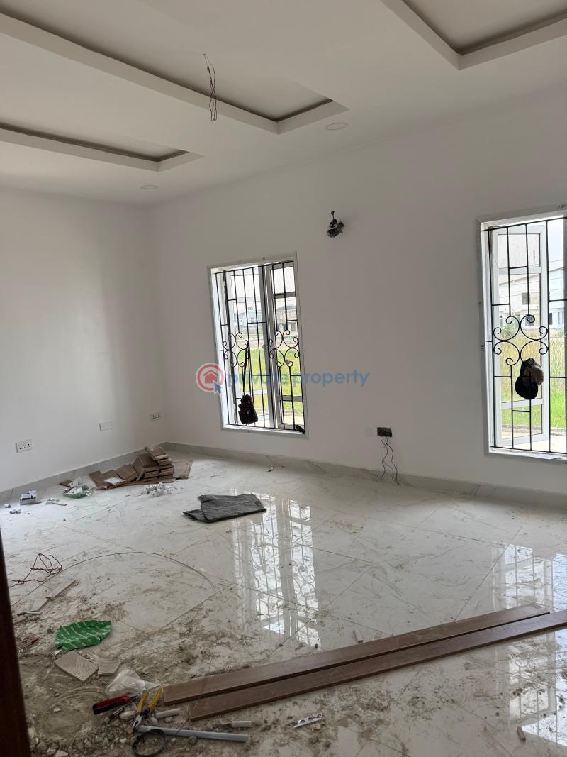 4 bedroom Detached Duplex For Sale Off Giwa Gardens Monastery Road Sangotedo Lagos - 12