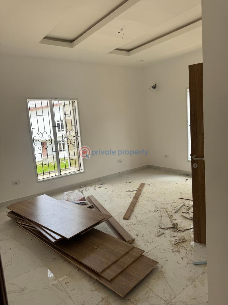 4 bedroom Detached Duplex For Sale Off Giwa Gardens Monastery Road Sangotedo Lagos - 14