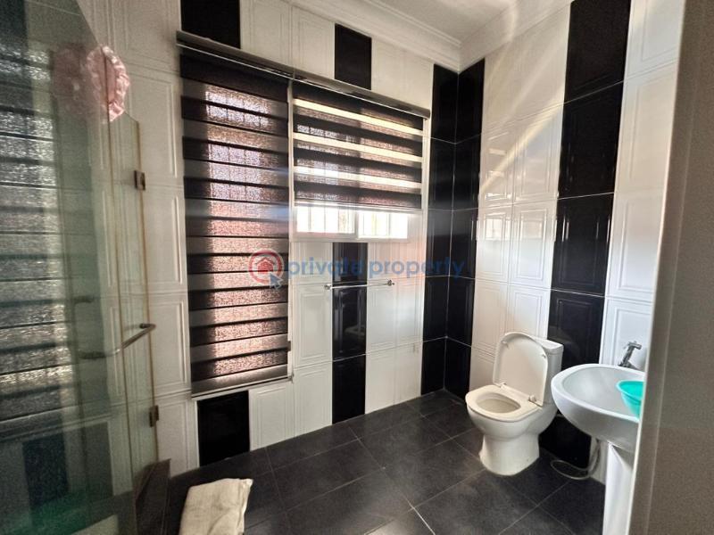 4 bedroom Flat & Apartment For Sale Jakande Lekki Lagos - 1