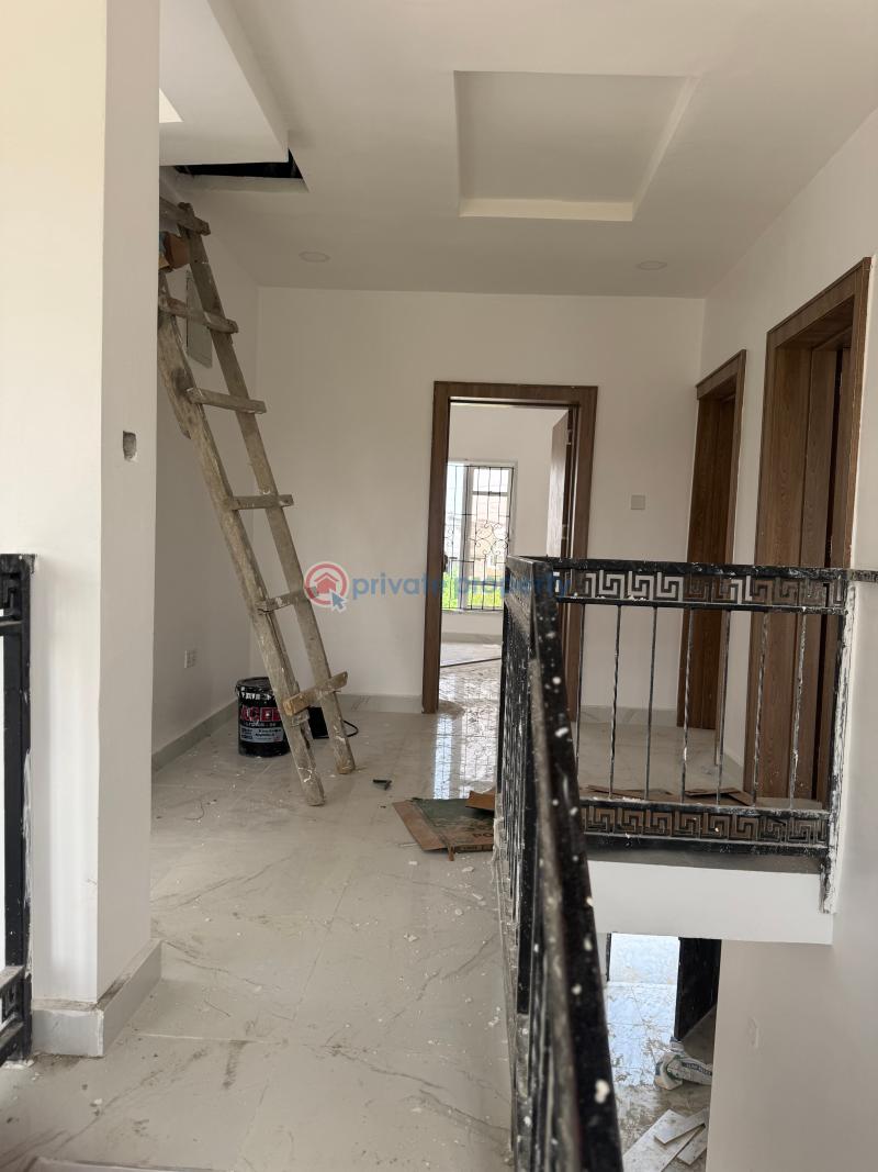 4 bedroom Detached Duplex For Sale Off Giwa Gardens Monastery Road Sangotedo Lagos - 17