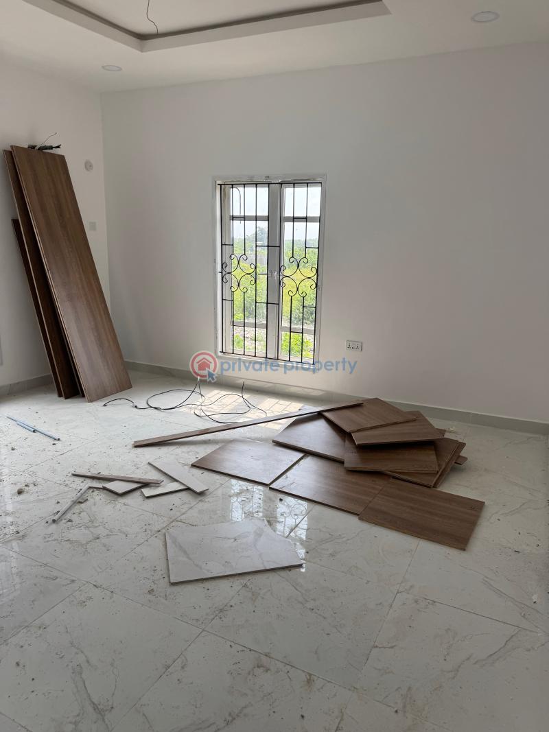 4 bedroom Detached Duplex For Sale Off Giwa Gardens Monastery Road Sangotedo Lagos - 15