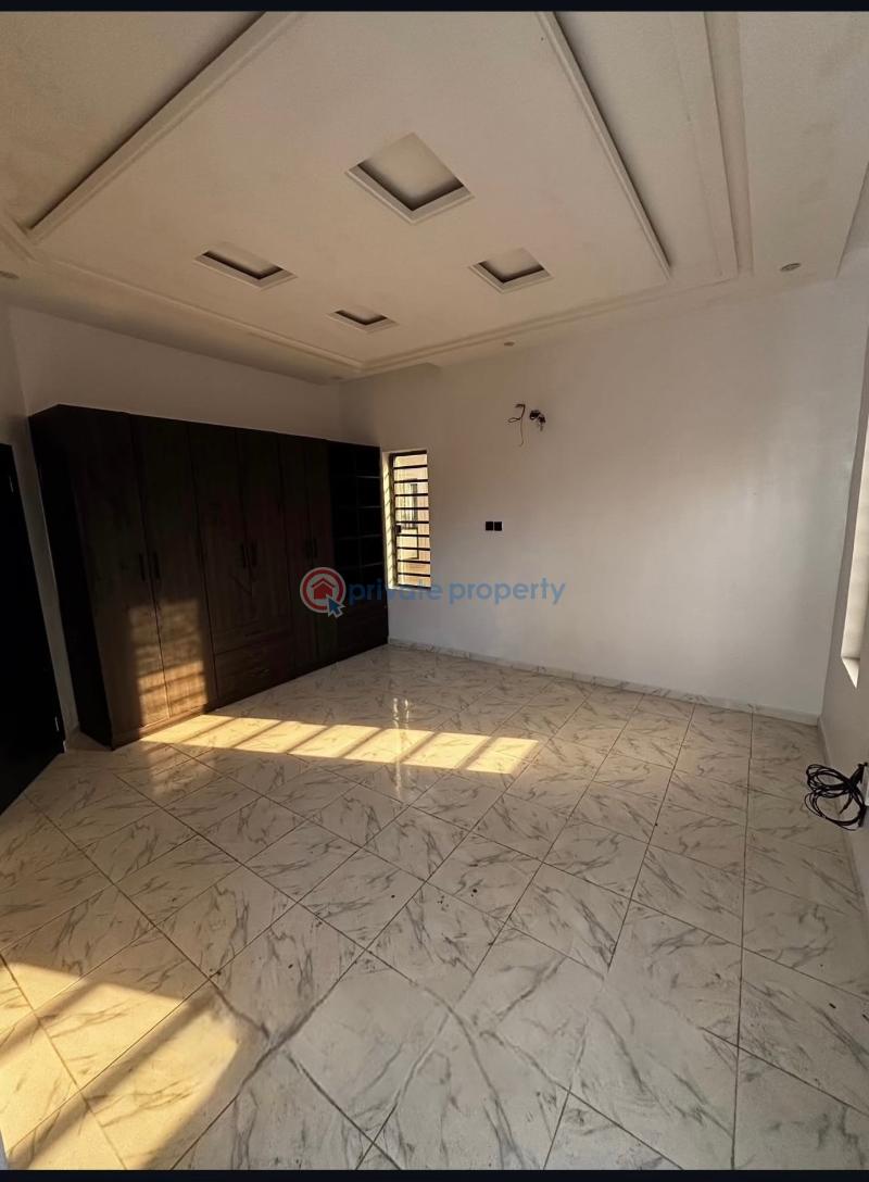 4 bedroom Detached Duplex For Sale Gbagada Phase 1 Lagos - 1