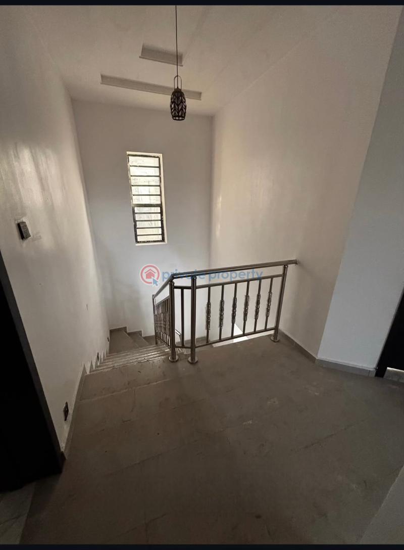 4 bedroom Detached Duplex For Sale Gbagada Phase 1 Lagos - 4