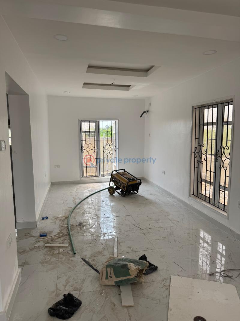 4 bedroom Detached Duplex For Sale Off Giwa Gardens Monastery Road Sangotedo Lagos - 21