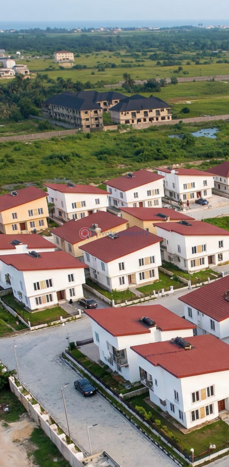 4 bedroom Detached Duplex For Sale Off Giwa Gardens Monastery Road Sangotedo Lagos - 18