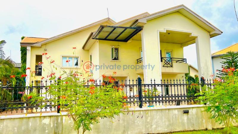 4 bedroom Detached Duplex For Sale In A Lovely Estate In Orchid Road Lekki Lagos - 10