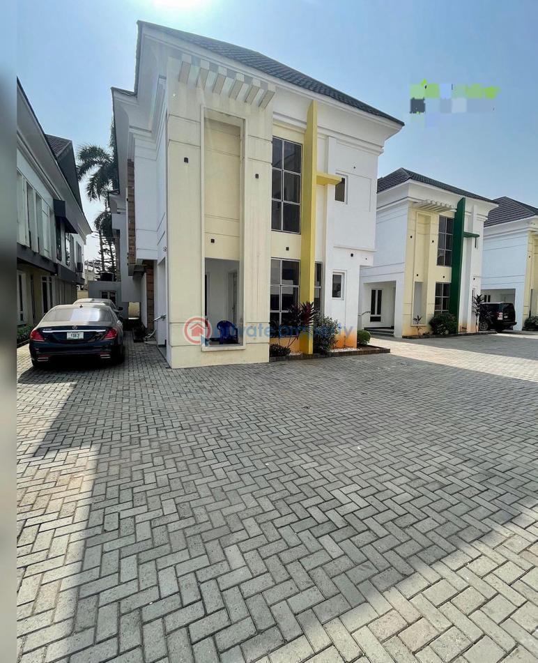 4 bedroom Detached Duplex For Rent Milverton Road, Ikoyi Lagos