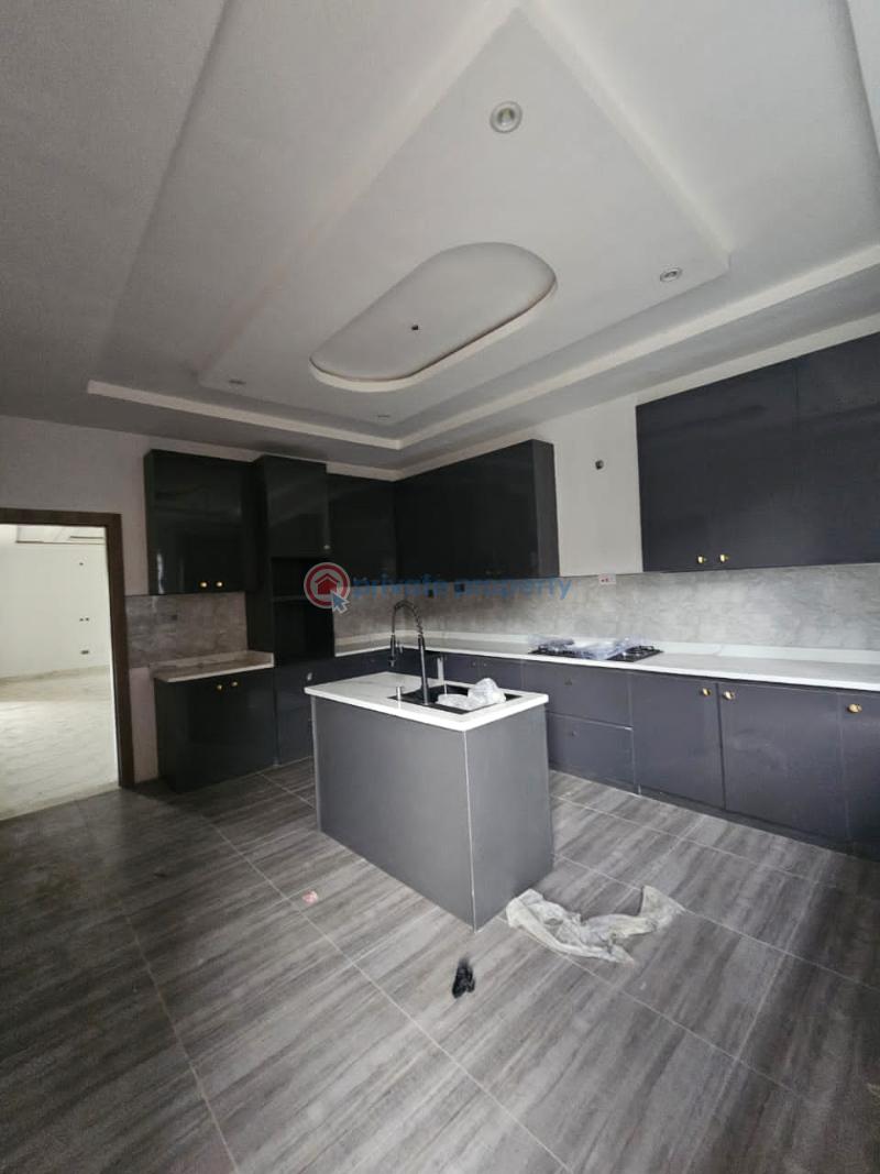 4 bedroom Detached Duplex For Sale Gbadaga, Gbagada Lagos - 14