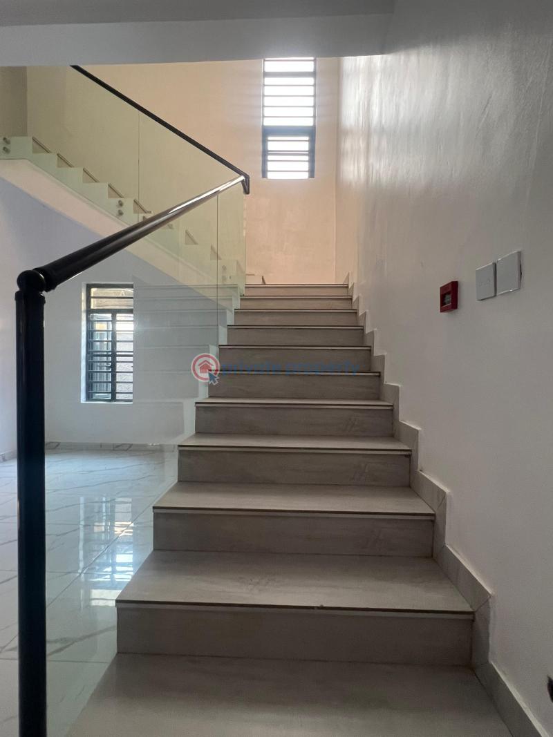 4 bedroom Detached Duplex For Sale Magodo Gra Phrase 1 Magodo GRA Phase 1 Ojodu Lagos - 4
