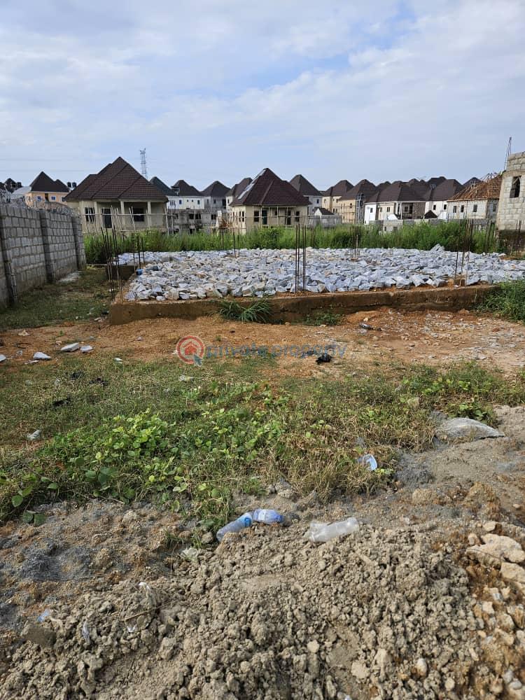 4 bedroom Residential Land For Sale Behind Aym Shafa Filling Station ⛽ / Opp. Glory Dome / Lugbe Abuja Lugbe Abuja Phase 4  - 0