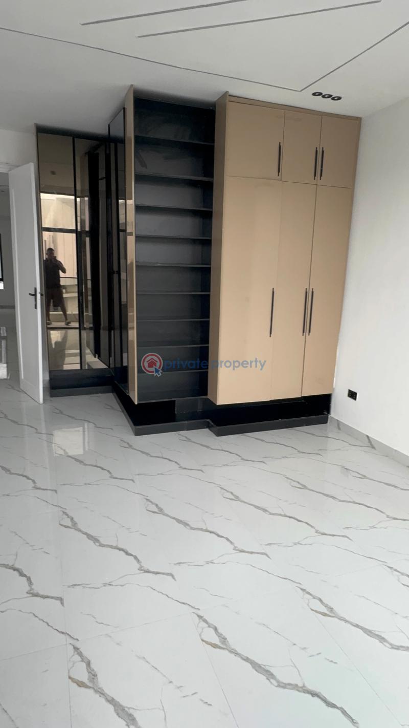 4 bedroom Duplex For Sale Dpk Estate Boss Man Mini Estate Off Orchid Road Eleganza Ajah Lagos Ajah Lagos - 11