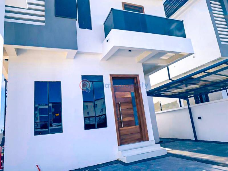4 bedroom Duplex For Sale Neighborhood: Victoria Garden City , Eleganza Shopping Mall , Lekki 2nd Toll Gate , Vgc To Freedom Way Lekki Regional Road. Chevron ,mega Chicken Lagos Island  - 1